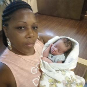 Meet your Posher, Connie